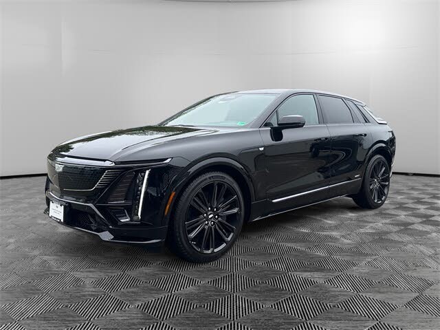 2026 Cadillac LYRIQ-V AWD