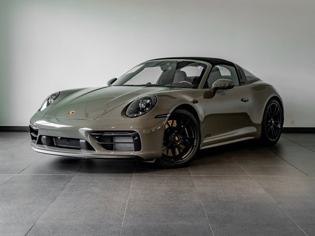 2024 Porsche 911 Targa 4 GTS Cabriolet AWD