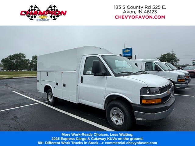 2025 Chevrolet Express Chassis 3500 Cutaway 139