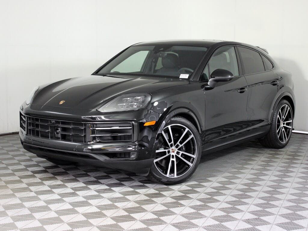 2025 Porsche Cayenne Coupe AWD