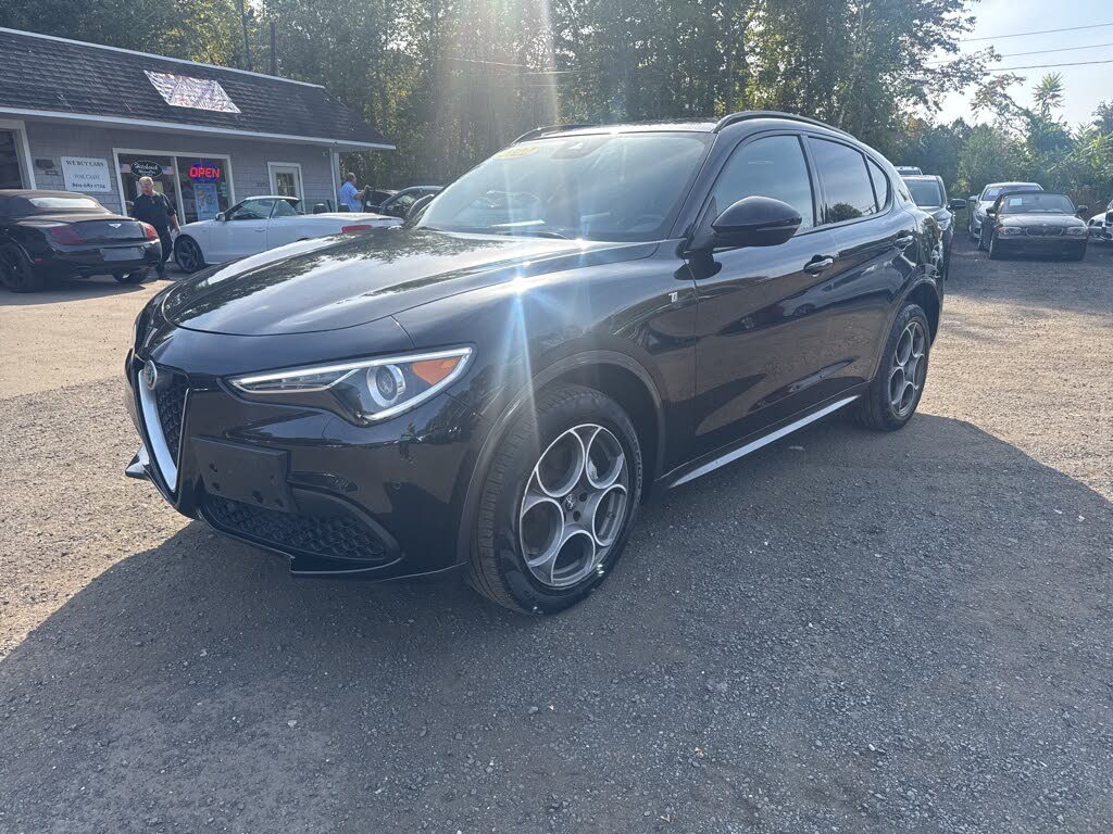 2022 Alfa Romeo Stelvio Ti AWD