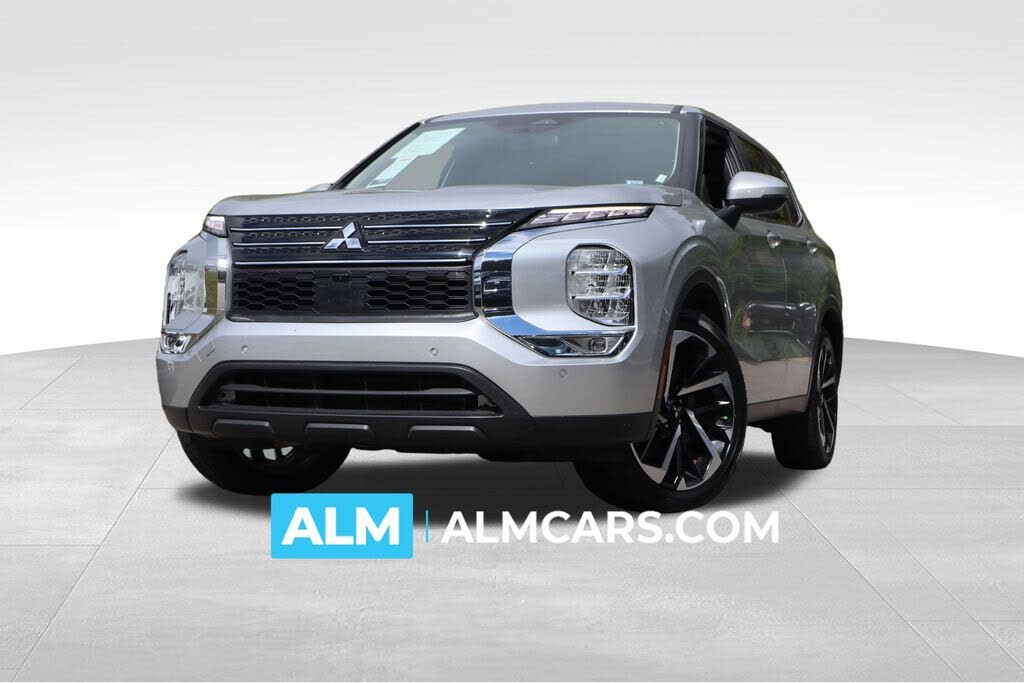 2024 Mitsubishi Outlander SE FWD