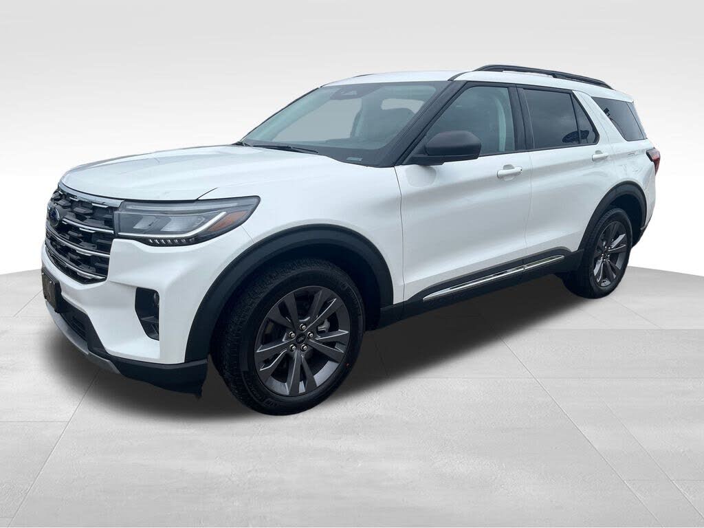 2025 Ford Explorer Active AWD