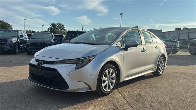 2024 Toyota Corolla LE FWD