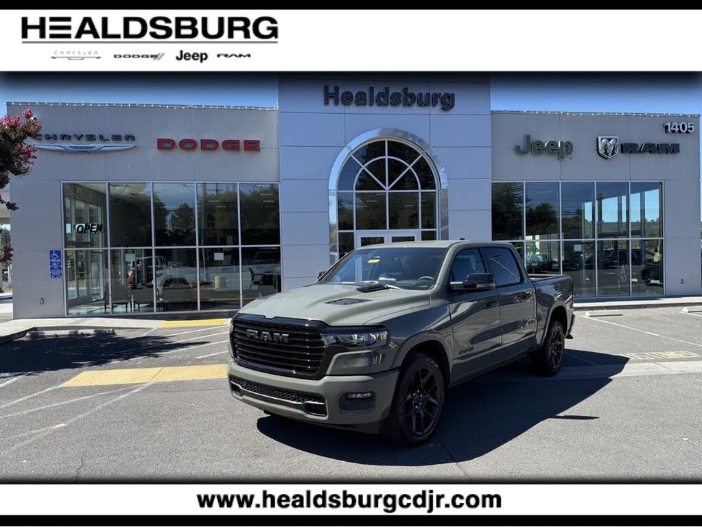 2026 RAM 1500 Laramie Crew Cab 4WD