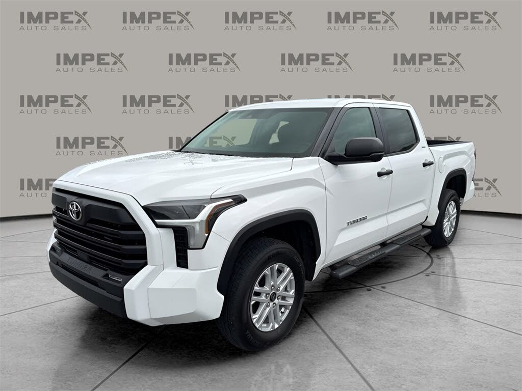 2024 Toyota Tundra SR5 CrewMax Cab 4WD