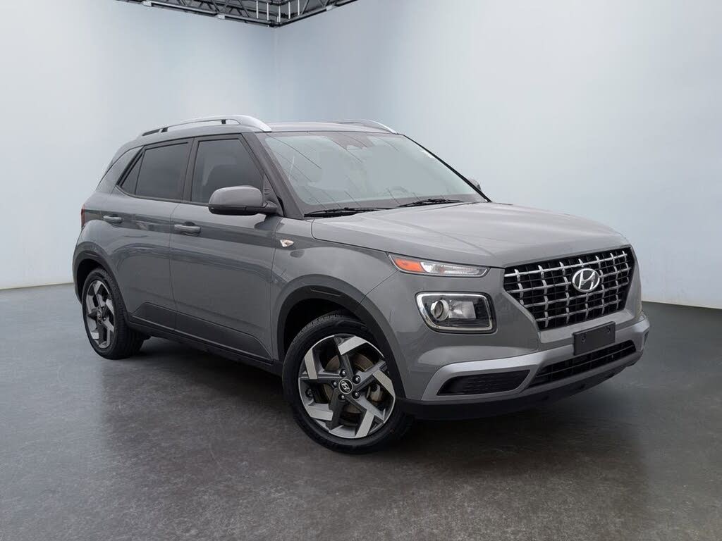 2023 Hyundai Venue SEL FWD