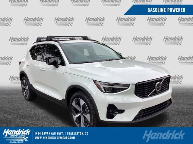 2026 Volvo XC40 B5 Plus AWD