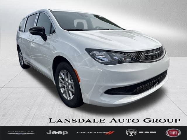 2026 Chrysler Voyager LX FWD
