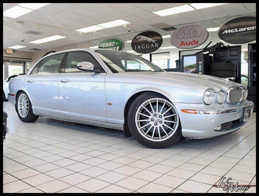 2007 Jaguar XJ-Series XJ8 L RWD