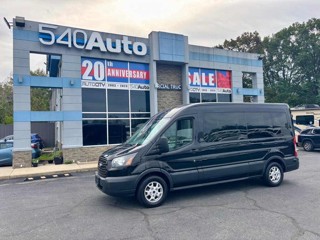 2016 Ford Transit Passenger 350 XLT Medium Roof LWB RWD with Sliding Passenger-Side Door