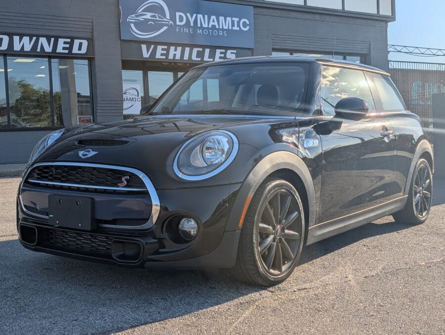 2017 MINI Cooper S 2-Door Hatchback FWD