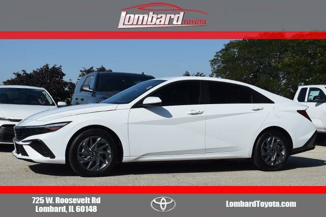 2024 Hyundai Elantra SEL FWD