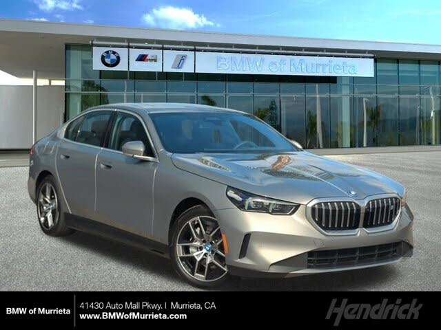 2025 BMW i5 eDrive40 FWD