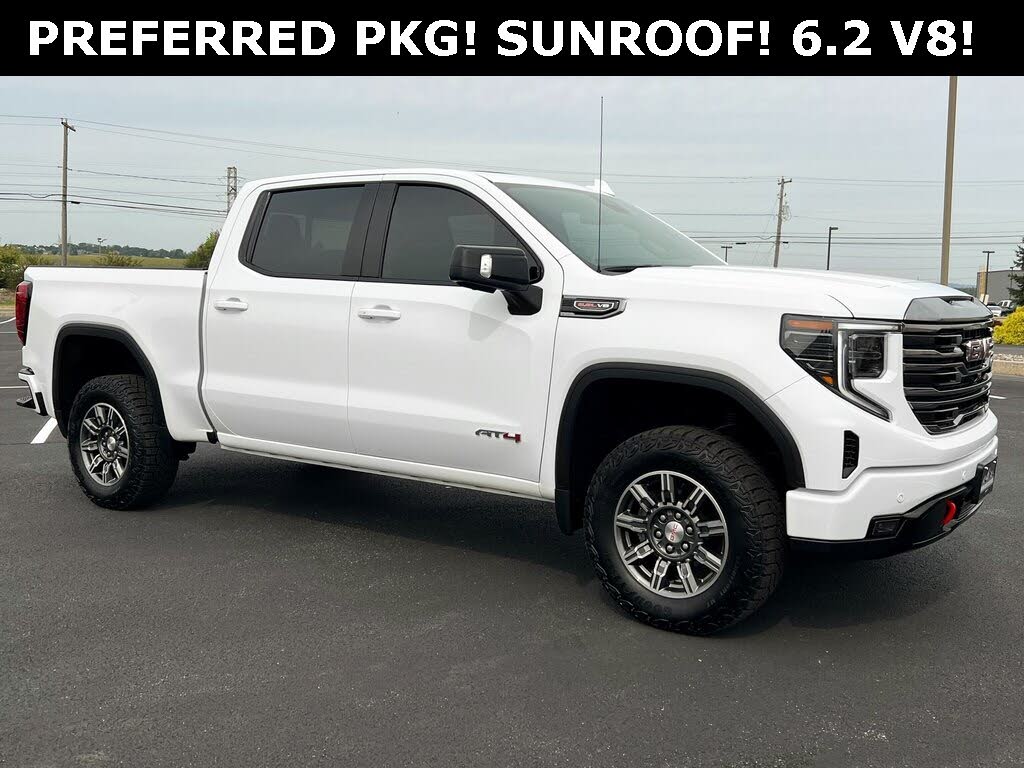 2024 GMC Sierra 1500 AT4 Crew Cab 4WD