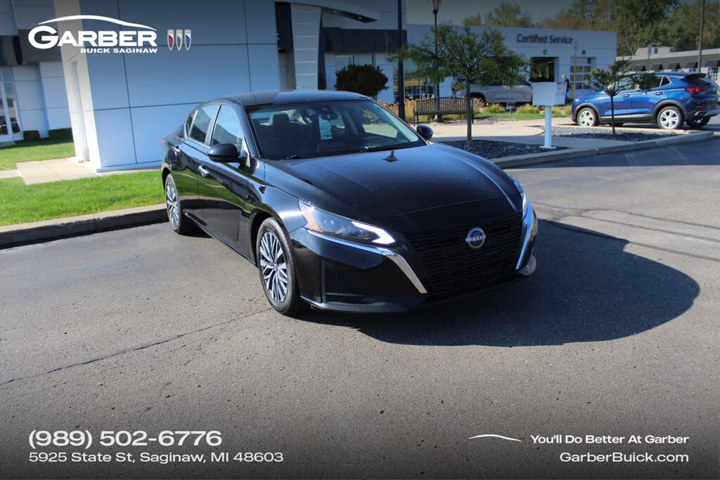 2023 Nissan Altima 2.5 SV FWD