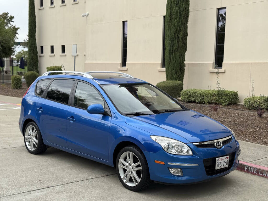 2011 Hyundai Elantra Touring SE FWD