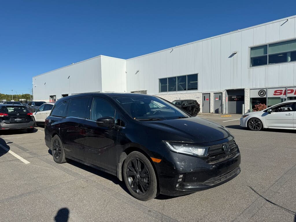 2023 Honda Odyssey Black Edition FWD