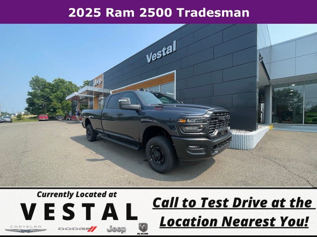 2025 RAM 2500 Tradesman Crew Cab LB 4WD
