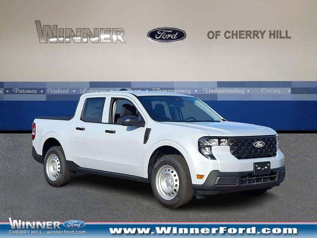 2025 Ford Maverick XL SuperCrew AWD