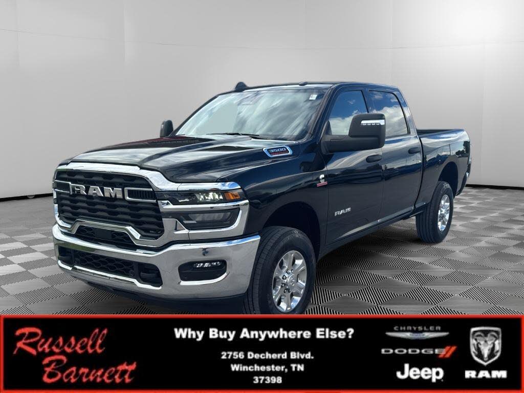 2025 RAM 3500 Big Horn Crew Cab 4WD