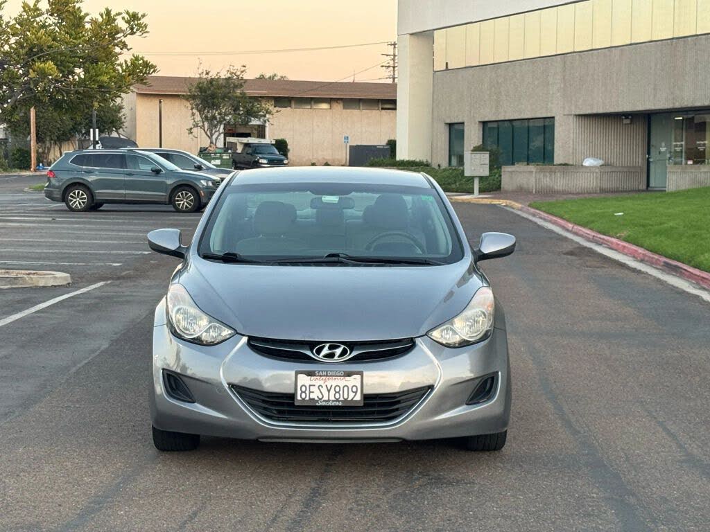 2012 Hyundai Elantra GLS FWD