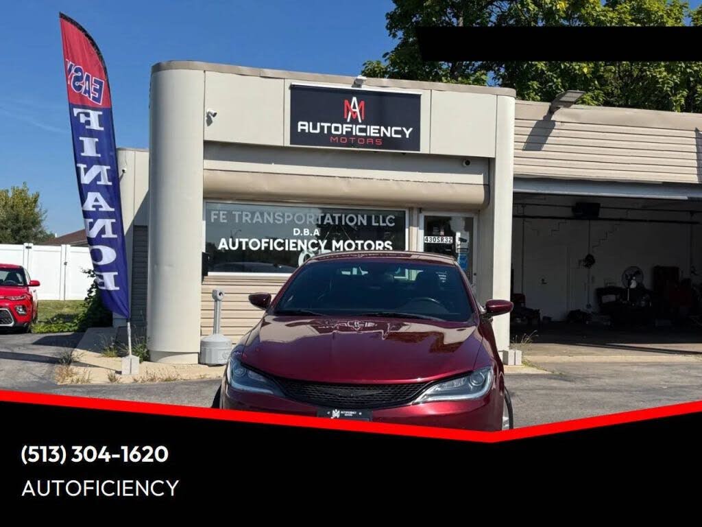 2015 Chrysler 200 S Sedan FWD