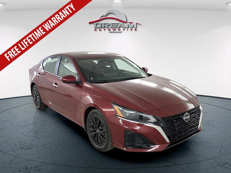 2025 Nissan Altima 2.5 SV FWD