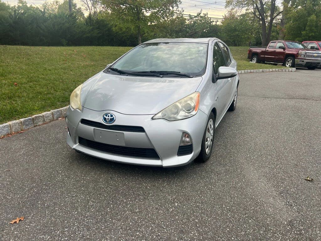 2013 Toyota Prius c One