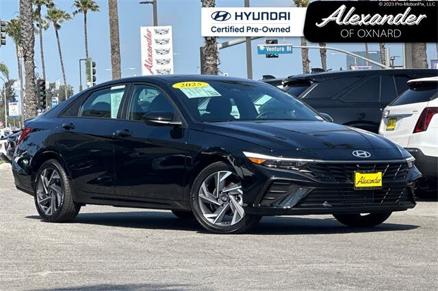 2025 Hyundai Elantra SEL Sport FWD