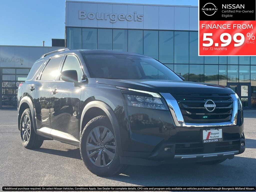 Nissan Pathfinder SV 4WD 2024