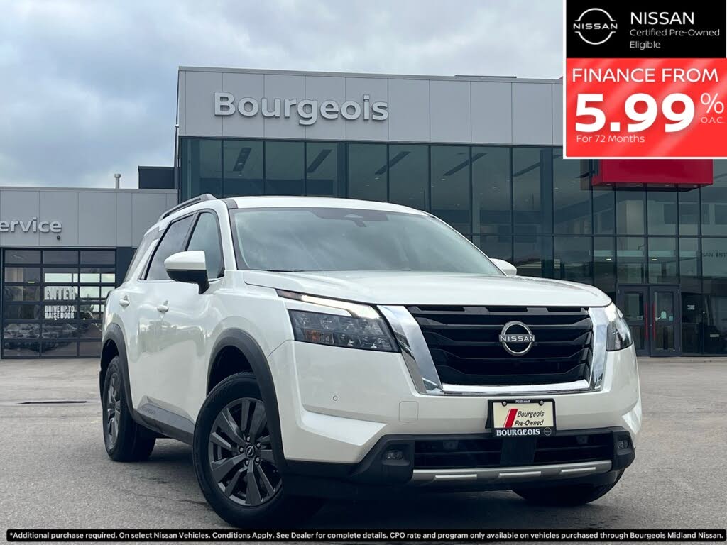 Nissan Pathfinder SV 4WD 2024