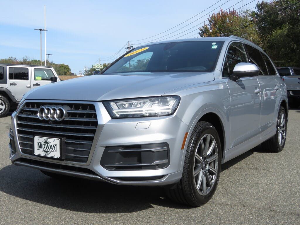 2019 Audi Q7 45 TFSI quattro Premium Plus