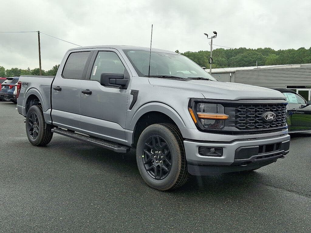 2025 Ford F-150 STX 4dr SuperCrew 4WD