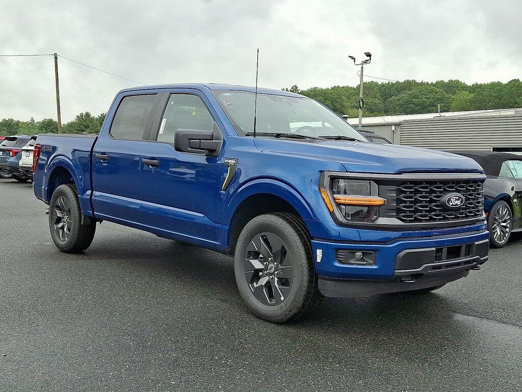2025 Ford F-150 STX 4dr SuperCrew 4WD