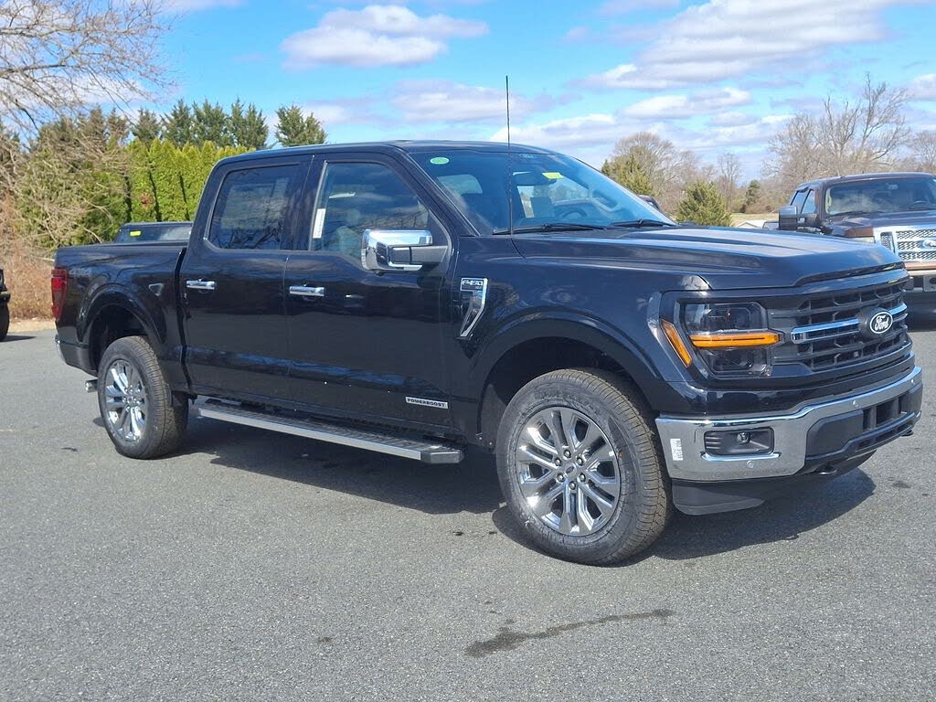 2025 Ford F-150 XLT SuperCrew 4WD