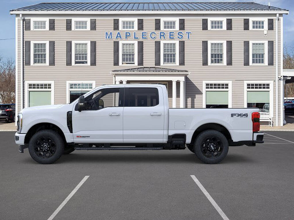 2025 Ford F-350 Super Duty XLT Crew Cab 4WD