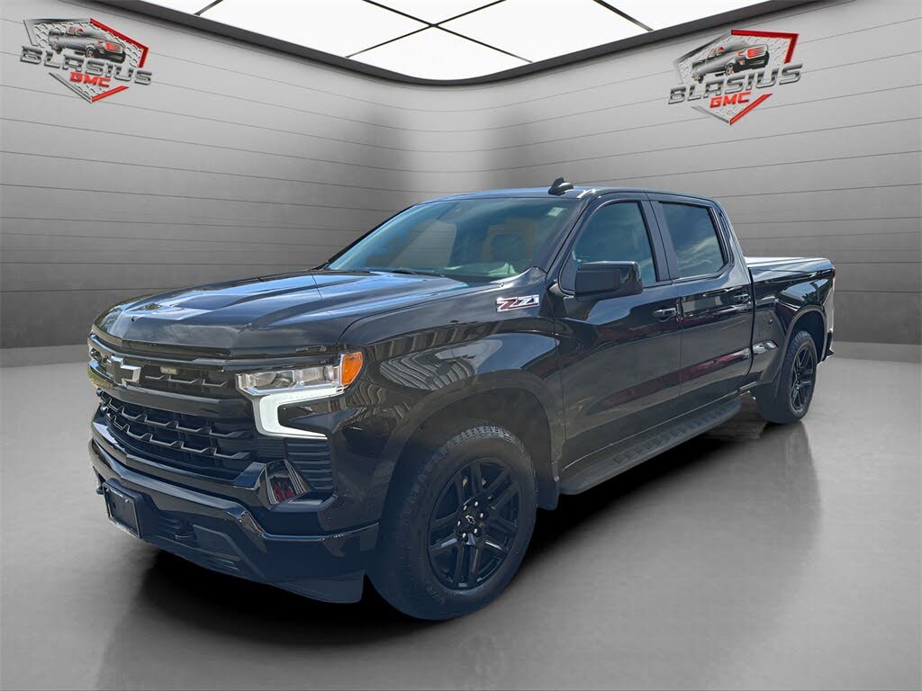 2022 Chevrolet Silverado 1500 RST Crew Cab 4WD
