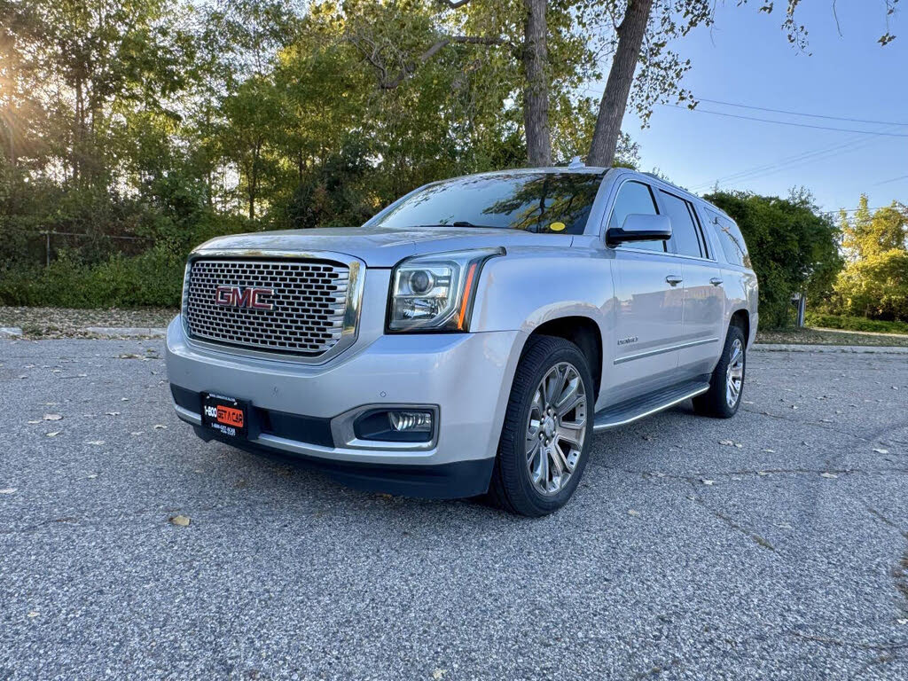 2016 GMC Yukon XL Denali 4WD
