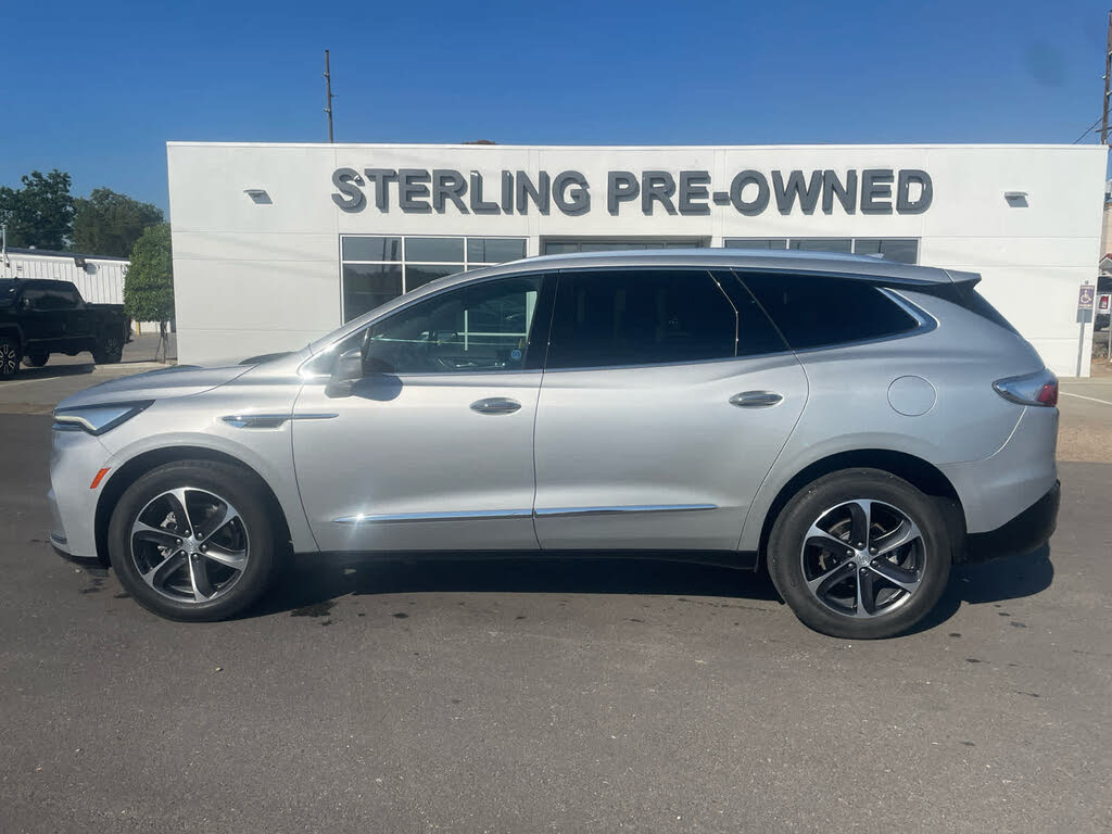 2022 Buick Enclave Essence FWD