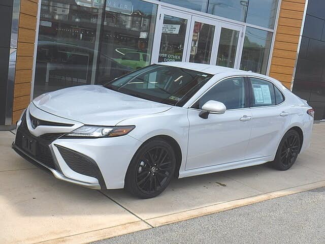 2023 Toyota Camry XSE FWD