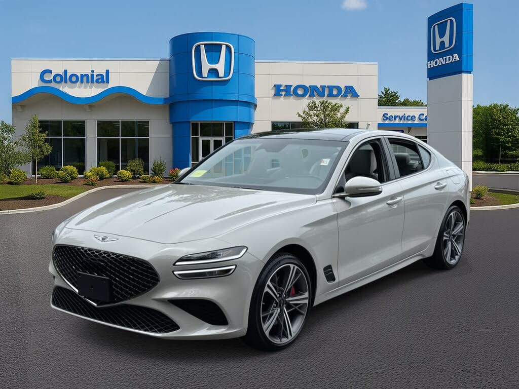 2025 Genesis G70 2.5T Standard RWD