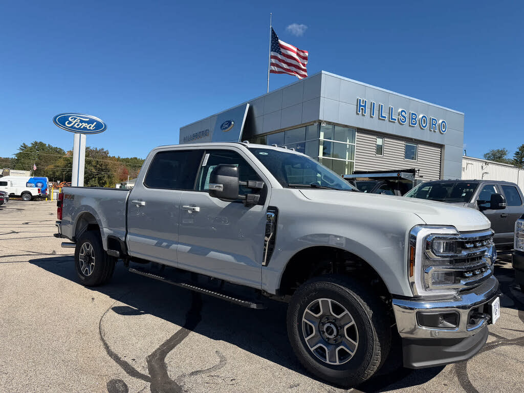 2026 Ford F-350 Super Duty Lariat Crew Cab 4WD