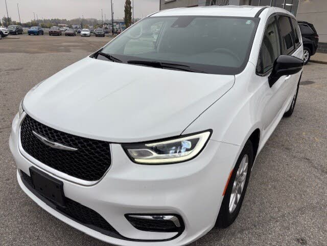 2024 Chrysler Pacifica Touring L FWD