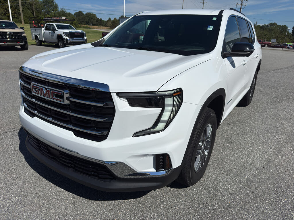 2025 GMC Acadia Elevation FWD