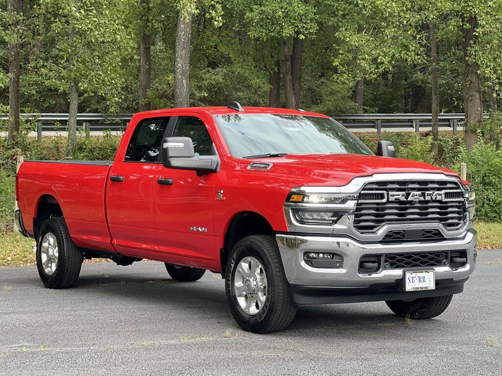 2026 RAM 2500 Big Horn Crew Cab LB 4WD