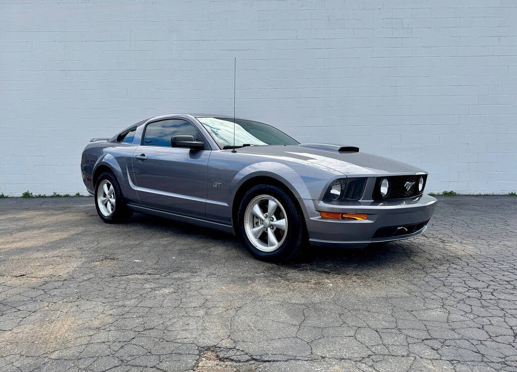 2007 Ford Mustang GT Premium Coupe RWD
