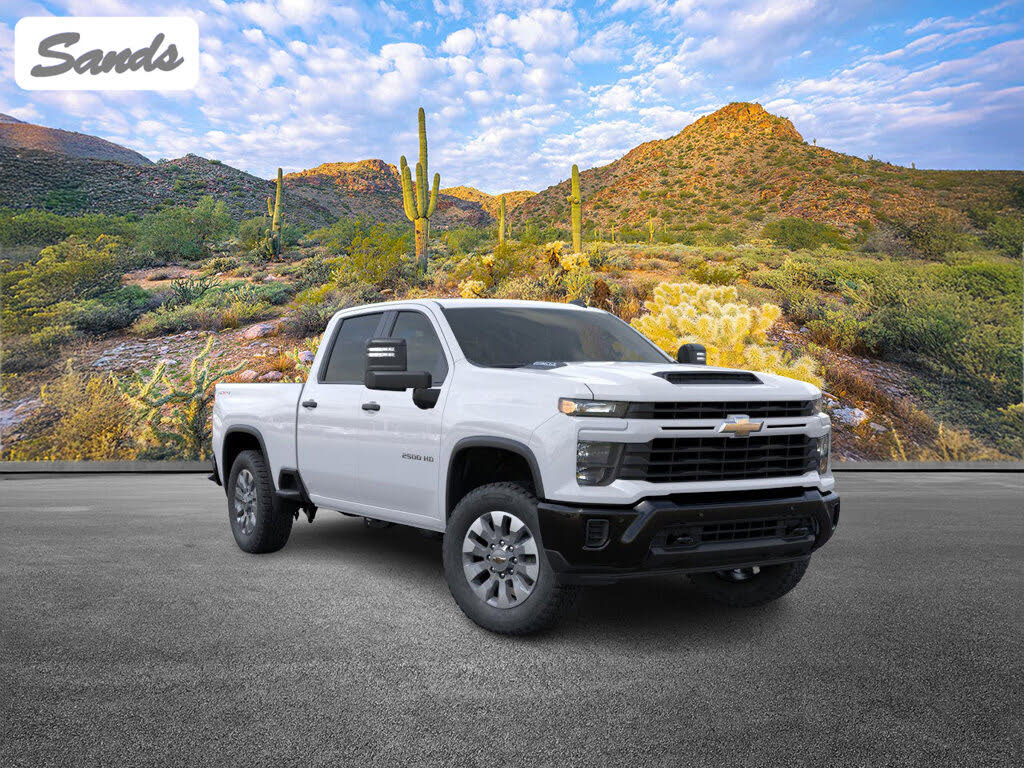 2026 Chevrolet Silverado 2500HD Custom Crew Cab 4WD