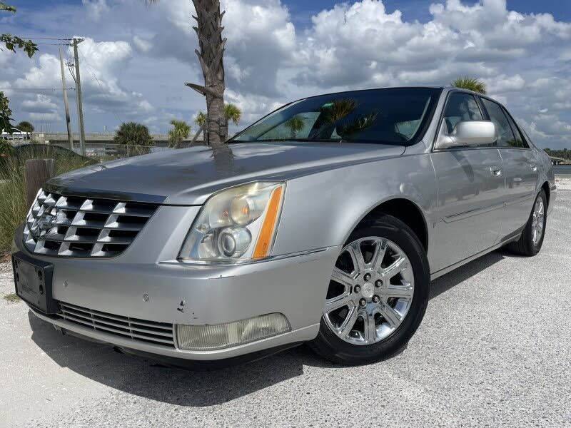 2008 Cadillac DTS FWD
