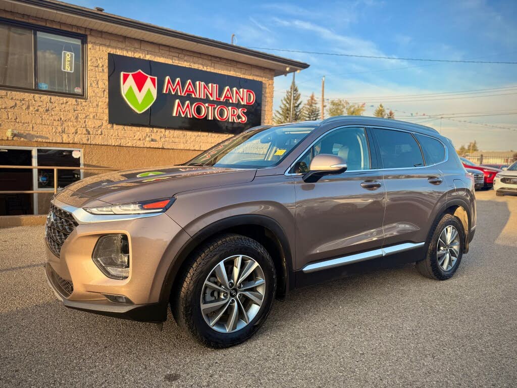 2020 Hyundai Santa Fe 2.4L Preferred AWD with Sun and Leather Package